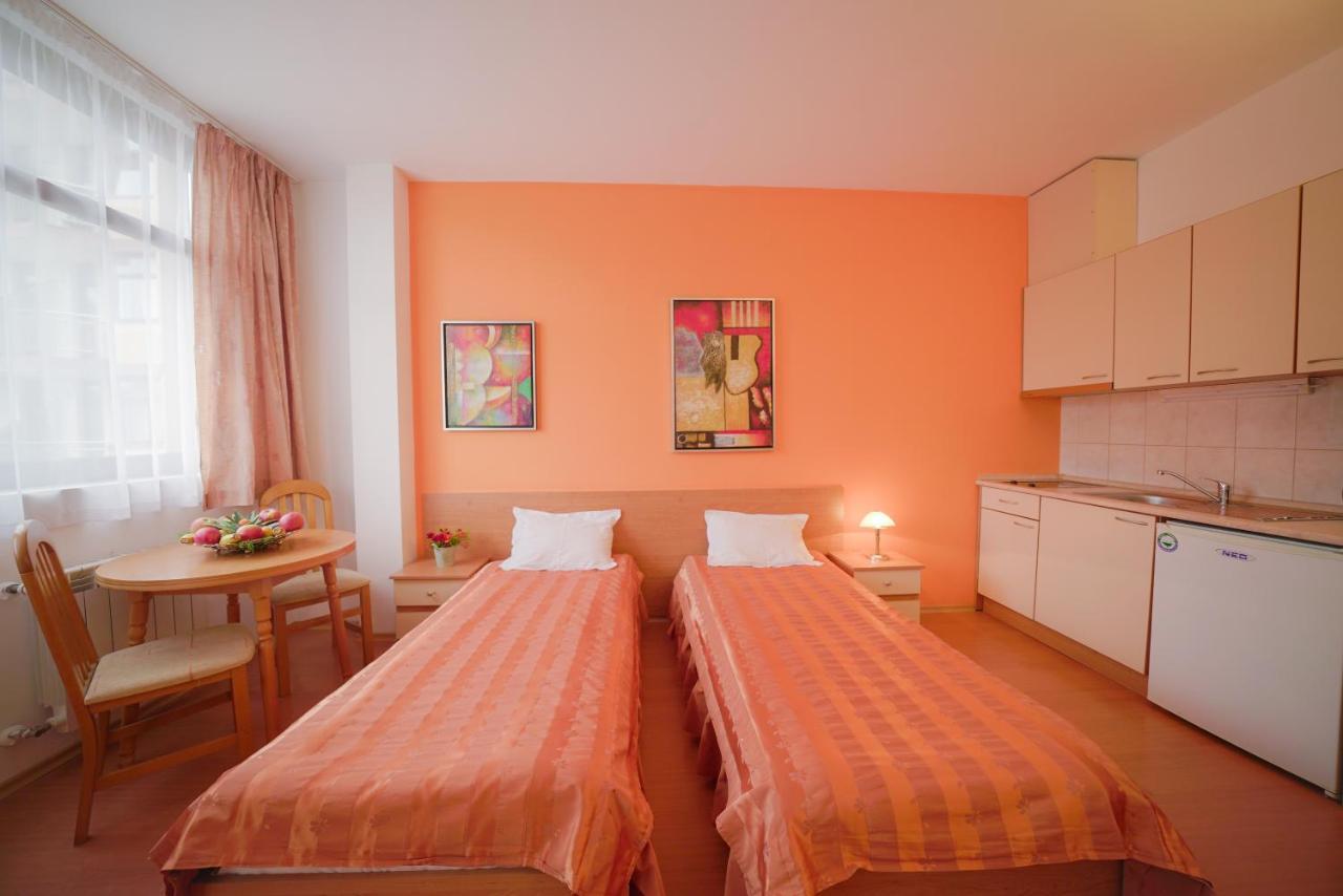 Apartments Flora-Daisy Borovets Bagian luar foto